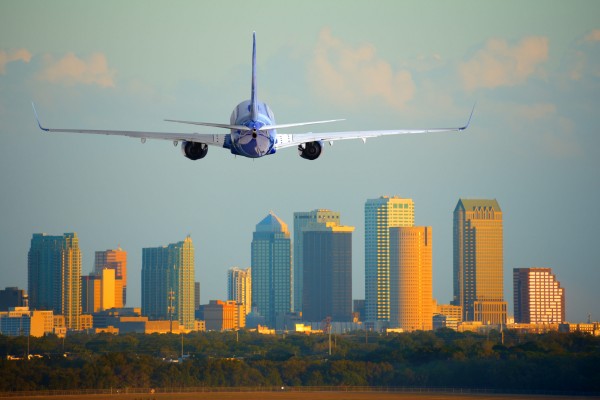 Flights_into_Tampa.jpg